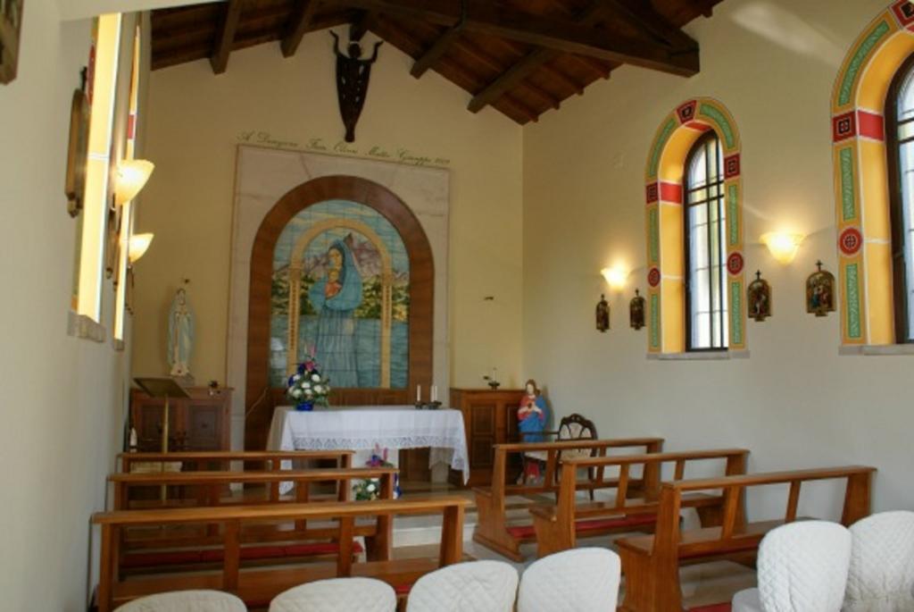 Hotel Villa Fiorita Giulianova Bagian luar foto